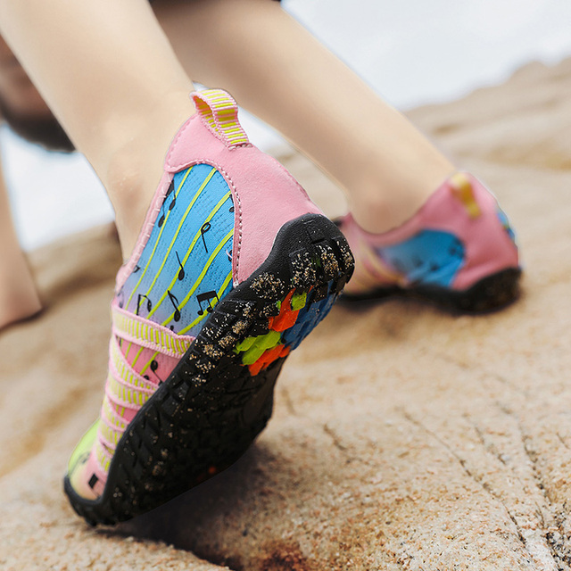 Chłopięce i dziewczęce buty do sportów wodnych Aqua Shoe Barefoot - szybkoschnące, antypoślizgowe, oddychające, idealne na plażę i brodzenie - Wianko - 51