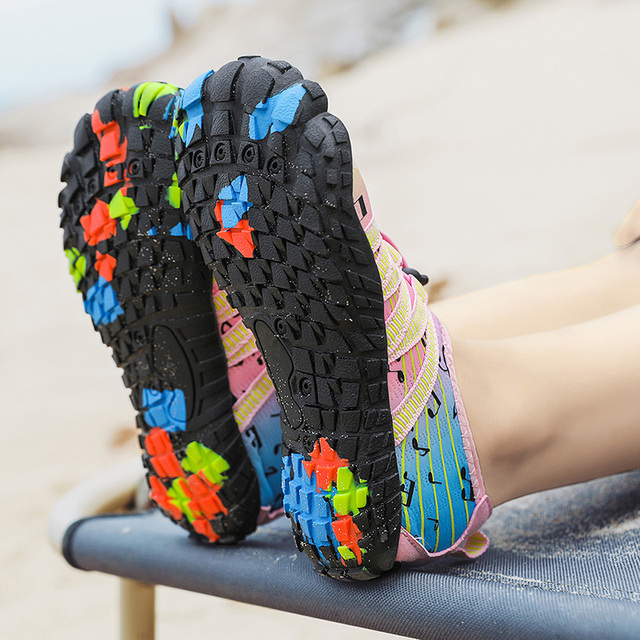 Chłopięce i dziewczęce buty do sportów wodnych Aqua Shoe Barefoot - szybkoschnące, antypoślizgowe, oddychające, idealne na plażę i brodzenie - Wianko - 45