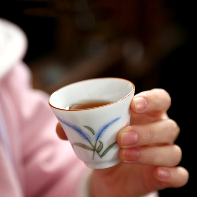 Zestaw 4 filiżanek kawowych lub herbatnych, ręcznie wykonanych z chińskiej ceramiki - Wianko - 1