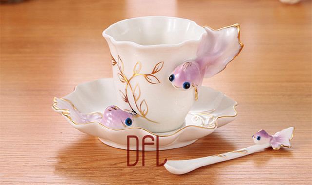 Kubki do kawy i herbaty Goldfish z łyżeczkami i spodkami - kreatywna porcelana - Wianko - 11