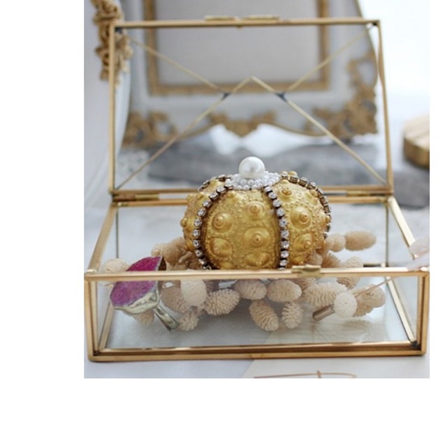 Pudełko na biżuterię w stylu skandynawskim z retro wyświetlaczem, przezroczystymi kopertami i schowkiem na chusteczki w formie szklanej skrzynki - Wianko - 9