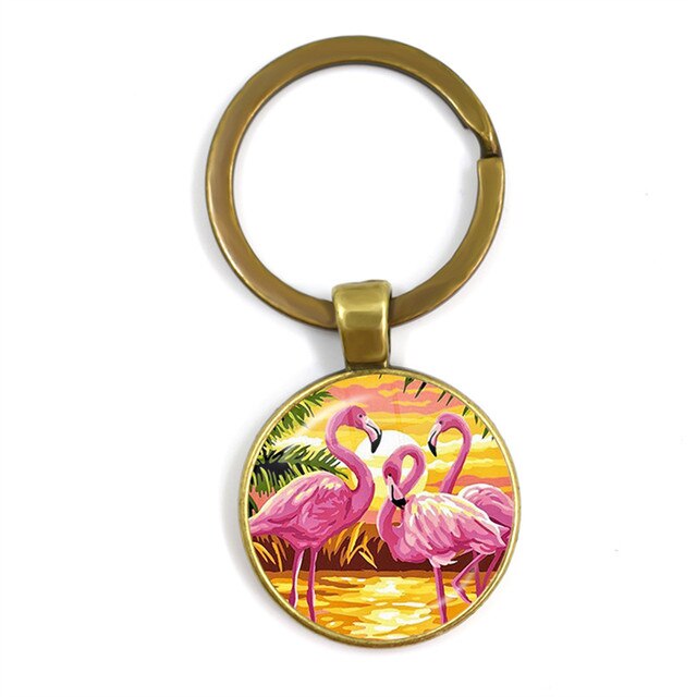 Modny breloczek na klucze z malowidłem flamingo, cabochonem i srebrnym uchwytem - Wianko - 8