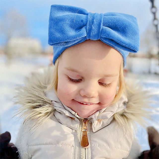 Miękka flanelowa czapka z daszkiem dla niemowląt - Bowknot jednokolorowa - dzieci noworodkowe - zimowa ciepła elastyczna - niemowlę Baby Boy Girl Beanie - czapka - Wianko - 4