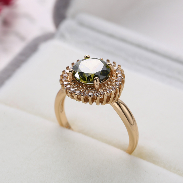Pierścień obrączkowy damski z zieloną oliwką i cyrkoniami – delikatna modna biżuteria na wesele, walentynki oraz prezent urodzinowy - Wianko - 5