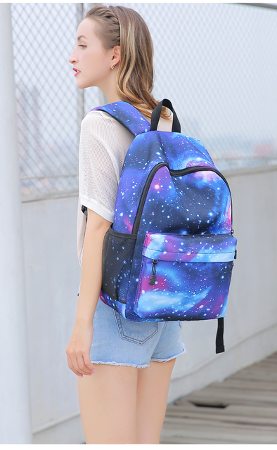 Plecak uniwersytecki z portem ładowania USB, inspirowany dziewczyną na tle gwiaździstego nieba - Wianko - 2